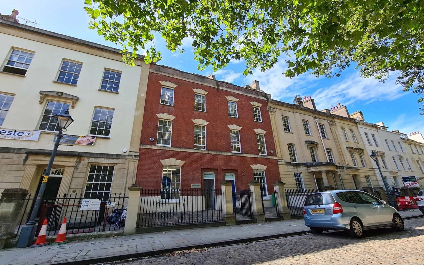 Bristol’s finest business address within close walking distance of Bristol Harbourside, Finzels Reach, Bristol’s ‘Old Quarter’ and Temple Meads railway station