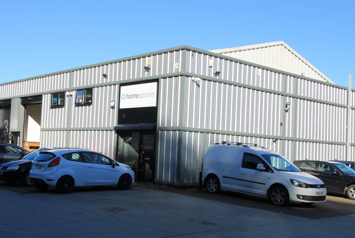 Unit 4 Riverside Industrial Estate, Waters Meeting Road, Bolton, warehouse to rent