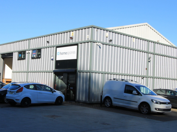 Unit 4 Riverside Industrial Estate, Waters Meeting Road, Bolton, warehouse to rent